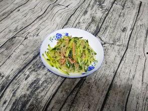 网红拌黄瓜粉丝的做法,简单美味，轻松上手的家常凉菜秘籍