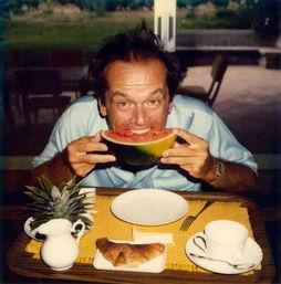 娱乐吃瓜网友,吃瓜网友热议的幕后故事