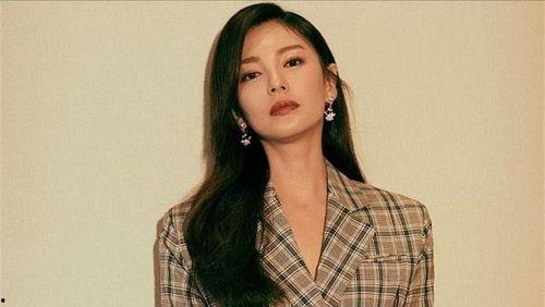 娱乐圈可以近距离吃瓜的明星,近距离品尝的甜蜜与苦涩