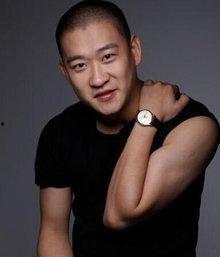 娱乐圈可以近距离吃瓜的明星,近距离品尝的甜蜜与苦涩