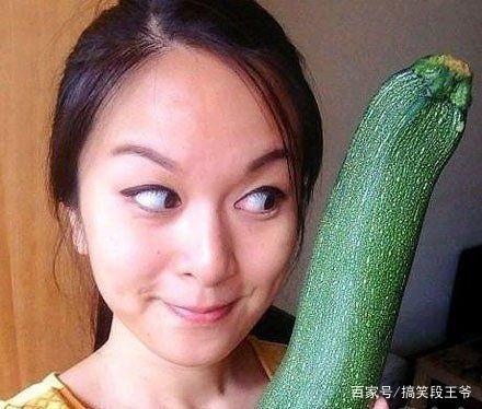 吃瓜娱乐图片高清无水印